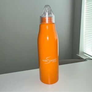 NWT Refresh Vibrant Orange Bottle Lid